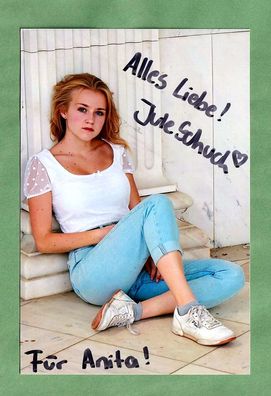 Jule Schuch (deutsche Schauspielerin ) - persönlich signiert