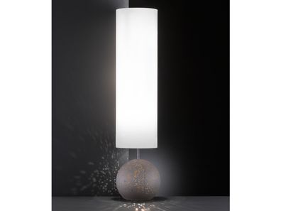 LED Stehleuchte, Kugel Lampenfuß, Lampenschirm Stoff weiß, Höhe 124cm