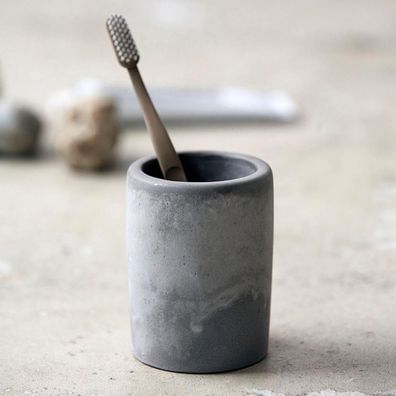 House Doctor - Cement Zahnputzbecher im Industrie-Look, Grauer Tumbler aus Beton