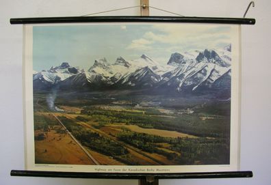schönes Wandbild Highway am Fusse der kanadischen Rocky Mountains 75x51 vintage