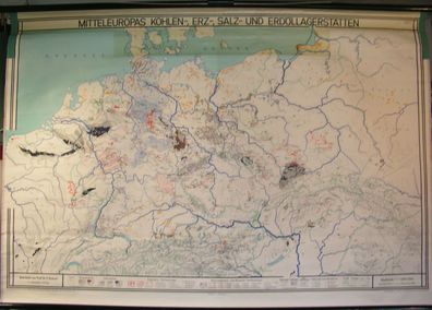 Schulwandkarte Deutschlands Kohle Erz Salz Erdöl 183x125cm 1959 vintage wall map