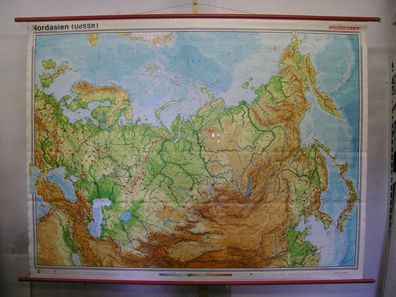 Schulwandkarte Europa Russland Ukraine Nordpol Asien halb Weltkarte 1977 239x182