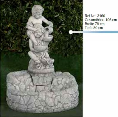 Brunnen aus Weißstein und zwei Knabenfiguren als Wasserauslauf ( Ref. Nr. 3160 )