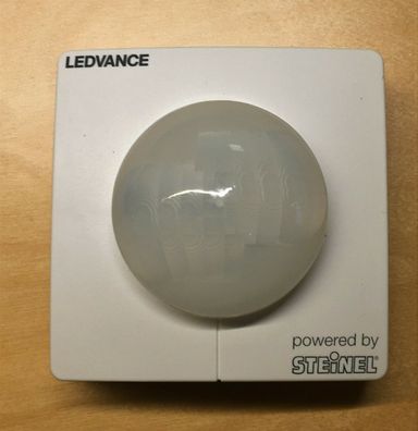 Ledvance Connected Sensor ST8 HB 4-12M. IP54 95x95x66mm. Weiß