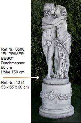 Liebespaar „EL PRIMER BESO“ als Gartenskulptur aus Weißstein - Ref. Nr. 6508