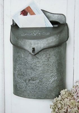 Briefkasten, Postkasten aus Zink Metall im charmantem Landhaus Shabby Chic Stil