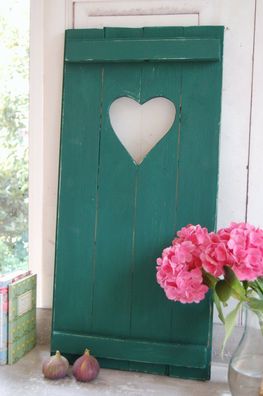 Landhaus Fensterladen green mit Herz, Shabby antique chic Handgefertigt