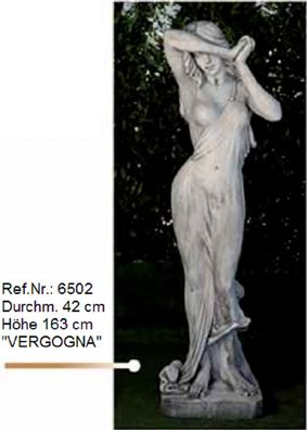 Frauen Gartenskulptur Vergogna aus Weißstein - Ref. Nr. 6502