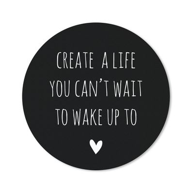 Mauspad - Englisches Zitat "Create a life you can't wait to wake up to" vor einem sch