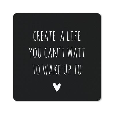 Mauspad - Englisches Zitat "Create a life you can't wait to wake up to" vor einem sch