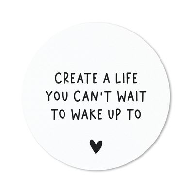 Mauspad - Englisches Zitat "Create a life you can't wait to wake up to" vor einem wei