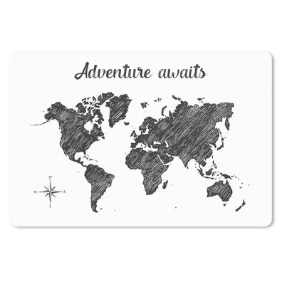 Schreibtischunterlage - Weltkarte - Zitat - Adventure Awaits - 60x40 cm - Mauspad