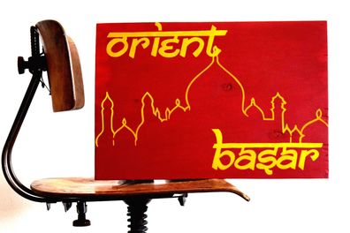 Schild handgemalt "Orient Basar" Rot Gelb Calcutta Indien 34 x 50cm Groß Vintage