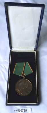 Medaille für treue Dienste in der kasernierten Volkspolizei (100795)