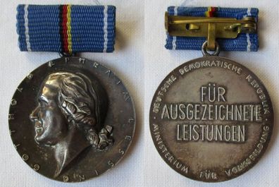 DDR Abzeichen Lessing-Medaille 1972-1974 Bartel III Nr. 787f (105433)