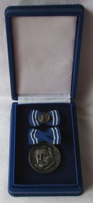 DDR Orden Clara Zetkin Medaille Bartel 128d (153468)