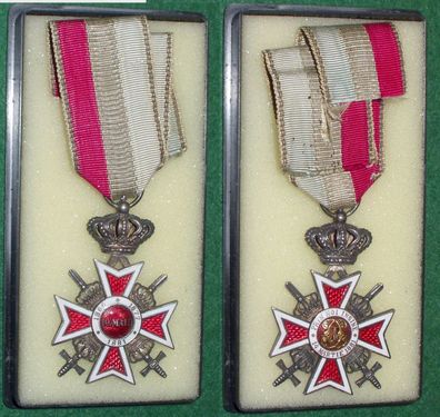 emaillierter Orden der Krone von Rumänien 2. Modell (1932-1944) mit Schwertern