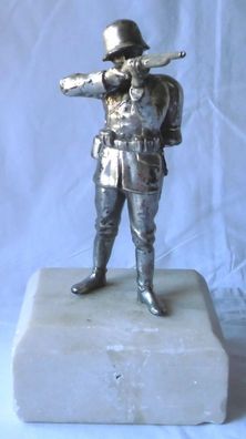 Wehrmacht Schießpreis Soldat in Uniform mit Gewehr und Ausrüstung (103490)