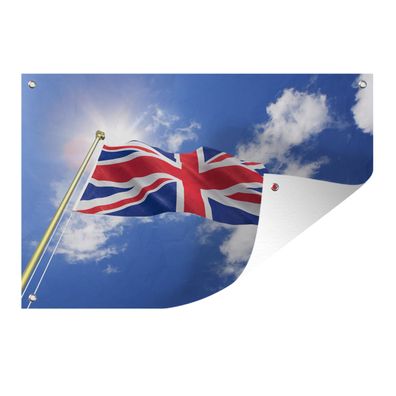 Gartenposter - Die Flagge des Vereinigten Königreichs weht am Himmel - 120x80 cm - Ga
