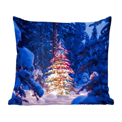 Zierkissen - Sofakissen - Dekokissen - 60x60 cm - Ein Weihnachtsbaum im verschneiten