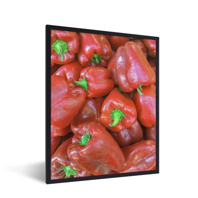 Poster - 30x40 cm - Ein glänzender Haufen roter Paprika