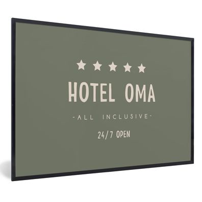 Poster - 90x60 cm - Muttertag - Hotel Oma - all inclusive - grün