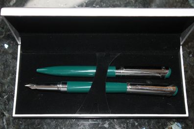 Schreibset, Kugelschreiber und Füllfederhalter, M-Feder, grün, OVP