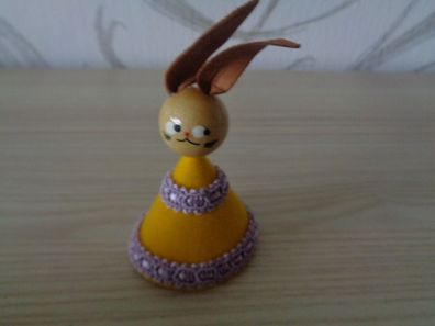 Osterhase aus DDR Zeiten--aus Papier, Holz, Stoff, Leder - Handgefertigt