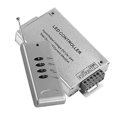 LED RGB Controller mit IR-Fernbedienung 180W 12VDC Dimmer Ein/ Aus für LED-Streifen