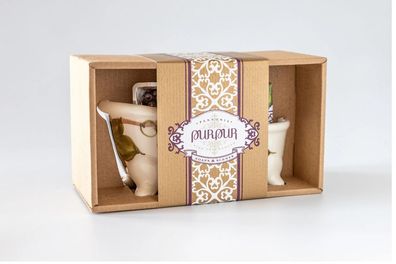 Geschenk-Set aus Handgemachte Seifenschale und Seife PurPur Pannonia Weintrauben