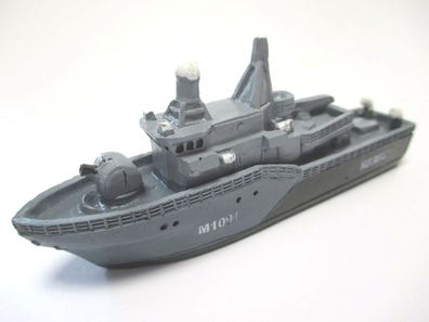 Marine Boot Minenjäger Kulmbach Schiff 12 cm Polyresin ship Collector