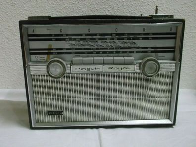 60er Pinguin Royal Radio Kofferradio Strom tragbar Neckermann 60s Vintage