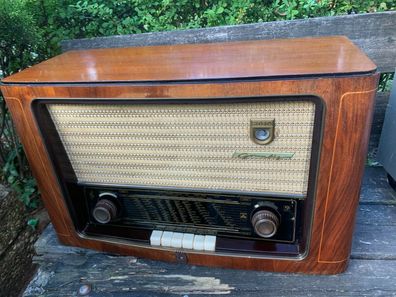 50er 60er Grundig 310 Radio Röhrengerät, restauriert mit Erweiterung Blue Tooth