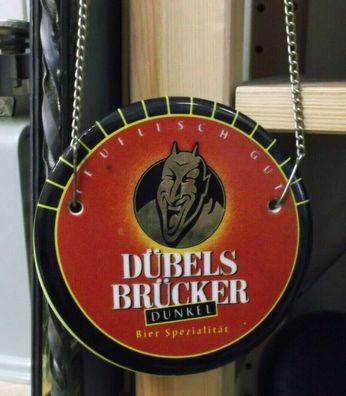 Zapfhahnschild Plakette Dübels Brücker Dunkel Keramik mit Kette