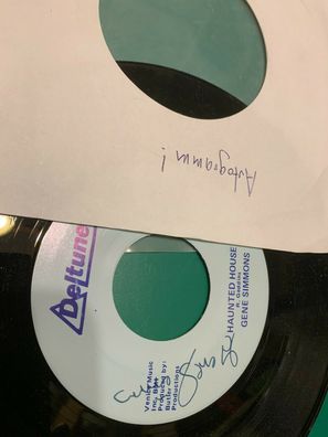 Single - Gene Simmons mit Autogramm, Haunted House / Lizard Man 45 Rpm Signature