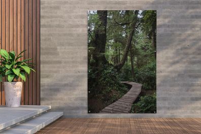 Gartenposter - 120x180 cm - Holzbrücke in den moosbewachsenen Wäldern von Costa Rica