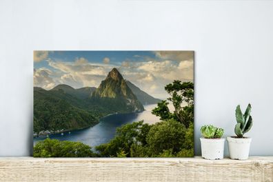 Leinwandbilder - 30x20 cm - Blick auf eine mit tropischem Regenwald bedeckte Bergland