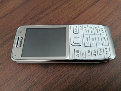 Nokia E52 in Weiss top generalüberholt / White Aluminum / Smartphone