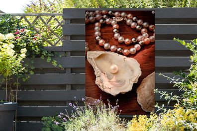 Gartenposter - 80x120 cm - Perlenkette entlang der Auster (Gr. 80x120 cm)