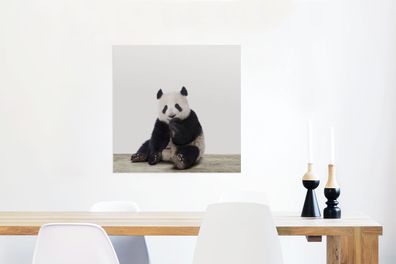 Glasbilder - 50x50 cm - Baby Panda - Pandawelpe - Pandabär - Babyzimmer - Kinderzimme