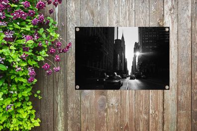 Gartenposter - 60x40 cm - Eine ruhige Straße in New York in schwarz und weiß
