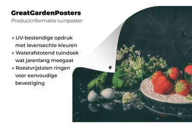 Gartenposter - 120x80 cm - Erdbeeren - Malerei - Stillleben - Blumen - Ei - Teller