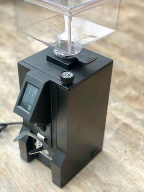 Eureka New Mignon Specialita Espressomühle * Kaffeemühle * schwarz matt 15BL * 55mm