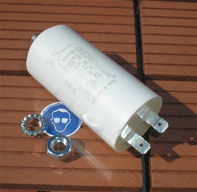 Kondensator 35x71 400-500V MK 16µF mu mikro F Farad Conrad 441647 4016138426366