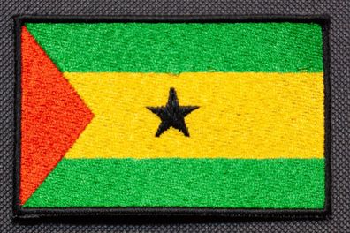 Patch mit der Nationalflagge Sao Tome und Principe
