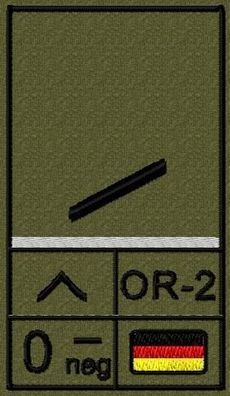 Bundeswehr Rangabzeichen mit NATO Rangcode und Blutgruppe, Heer, Gefreiter OA