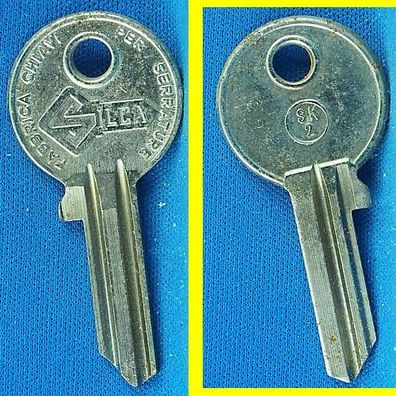 Silca SK2 - KFZ Schlüsselrohling mit Lagerspuren für Skoda / FAB