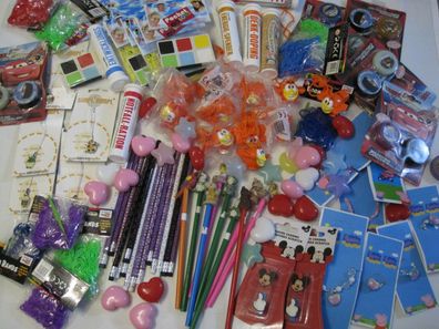 250 Teile Wurfmaterial Karneval Restposten Spielzeug Plüsch Mickey Pfeife Peppa