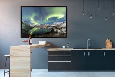 Poster - 120x80 cm - Nordlichter - Meer - Berge (Gr. 120x80 cm)