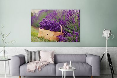 Leinwandbilder - 140x90 cm - Frischer Lavendel in einem Korb (Gr. 140x90 cm)